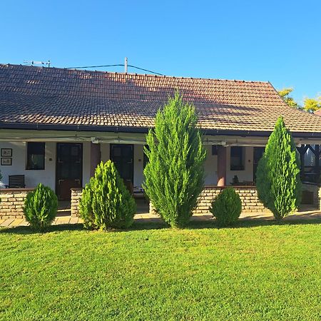 Salas Dordevic Subotica Exterior foto